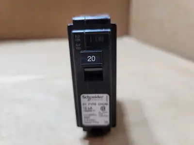 Used SCHNEIDER ELECTRIC CHOM120 Switchgears British Columbia CA | Lenmark #1438659
