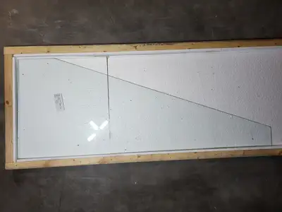 IT28 Loader, LH & RH, Window