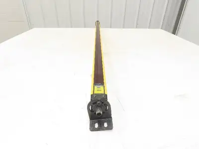 Banner SLSE30-1200Q8 EZ Screen Safety Light Curtain Emitter 1200mm 24VDC