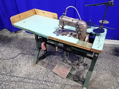 Union Special 8" Throat Sewing Machine