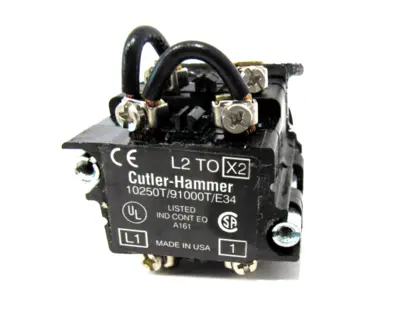 NEW CUTLER HAMMER 10250T74NR PRETEST LIGHT