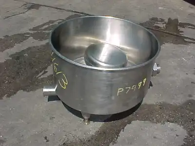 USED NA FLOAT TANK