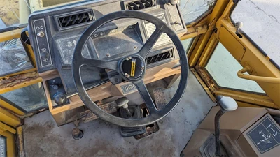 USED 1986 CATERPILLAR 416