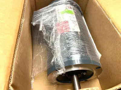 New | in-Stock Lincoln Signature Series TEFC Motor 3-Ph 2HP 1800rpm A.C. Motors Michigan US | Maverick Industrial Sales #1397565