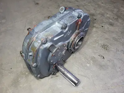 25.66 Ratio Torque Arm Speed Reducer Size 925