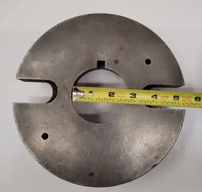 8" FACE PLATE W/ L-0 MOUNT, OVERALL DIAMETER: 8”, CENTER HOLE OD: 4.5”, CENTER HOLE ID: 3.25"