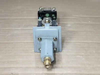 USED ALLEN-BRADLEY 836-C8