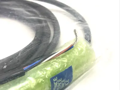 New | in-Stock KEYENCE Main Unit Power Cable, 4-Core Loose Wires, 2m Length Connector Accessories Michigan US | Maverick Industrial Sales #1397706