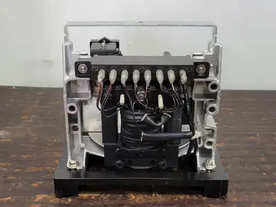 USED WESTINGHOUSE C09-A011AA1
