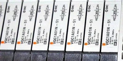 NEW SMC EX250-SEN1 CONTROLLER W/ VQC1A01N-51 PLUG VALVES, EX250SEN1, VQC1A01N51