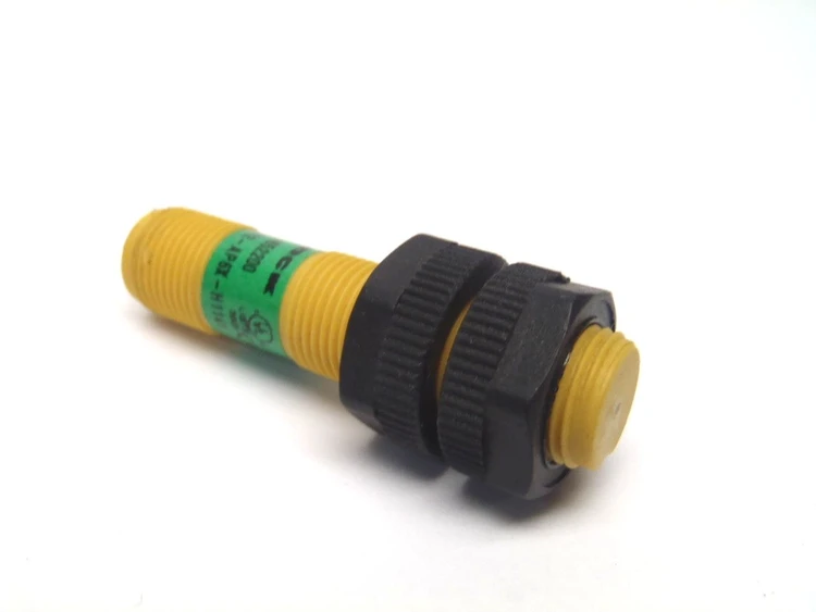 Used TURCK PROXIMITY SENSOR Proximity Sensors | Maverick Industrial Sales #1107518