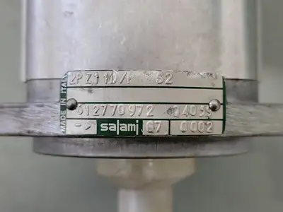 USED SALAMI 2PZ11D-R82S2