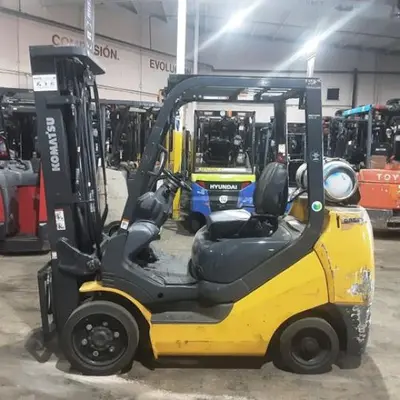 USED 2018 KOMATSU FG32SHT-16