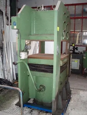 USED MORANE 500 TON