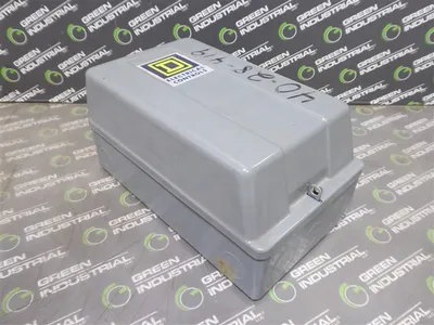 Square D 8502 SAO-11 Enclosed Contactor 120V/60Hz 1/3 to 1 HP Used