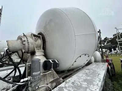 Used 2007 ADVANCE FD3000 Concrete Mixer Trucks Florida US | Big D Heavy Equipment #1556962