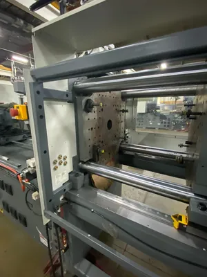 2020 Shibaura Machine EC200SXIIIV70-U48_8B HORIZONTAL INJECTION MOULDING MACHINES | INJECTION DEPOT GROUP (6)