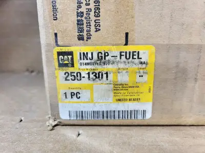 NEW CATERPILLAR 250-1301