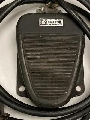USED LINEMASTER 632-S