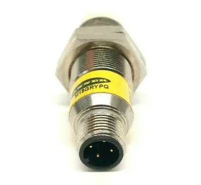 M18GRYPQ | Banner  EZ-LIGHT 18mm 3-Color General Purpose Indicator M12 4-Pin 74039 - Used