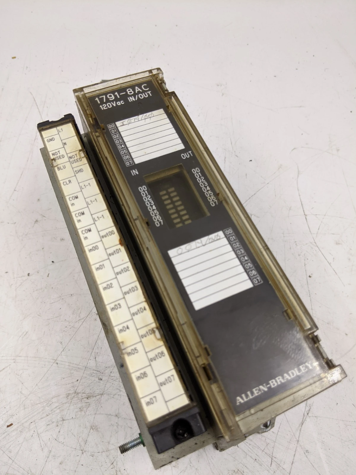 Allen Bradley 1791-8AC