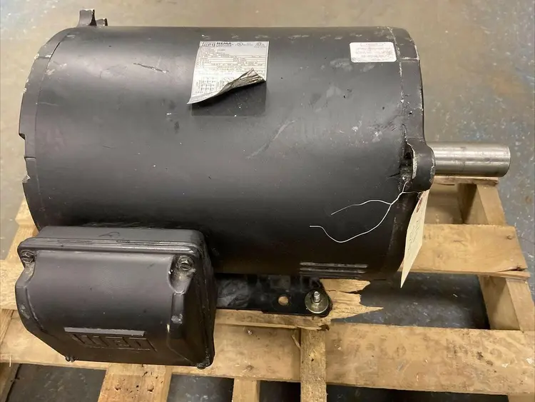 New | in-Stock WEG 010120T3E256T-S Motors (misc) | Surplus Asset Holdings #1205498