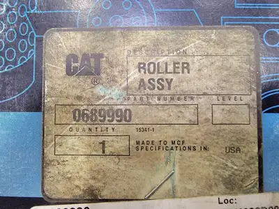 USED CATERPILLAR 0689990