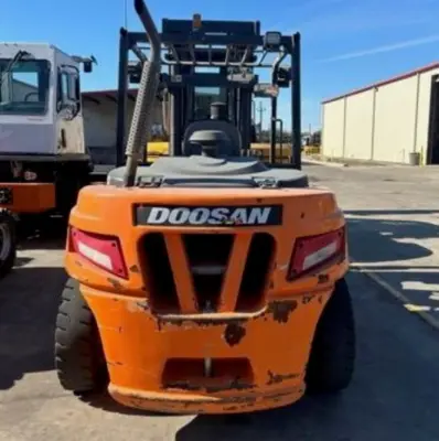 Used 2019 DOOSAN D70S Internal Combustion Forklifts: Pneumatic Tire Pennsylvania US | National Lift Equipment #1382115