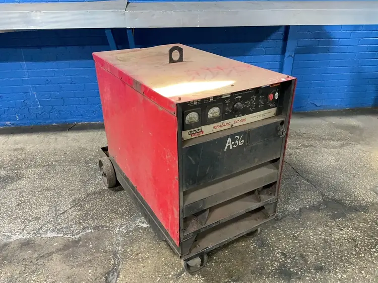 Used LINCOLN ELECTRIC IDEALARC DC600 Arc Welders Ohio US | HGR 24 #1333774