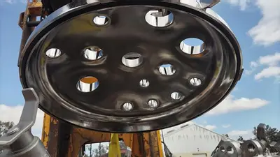 USED 2013 LEE INDUSTRIES 110 U