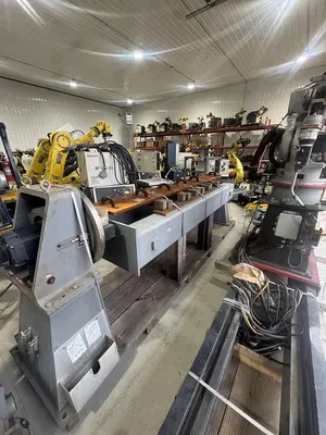 Used 2008 YASKAWA MOTOMAN EA1900N Robots Michigan US | Aucto #1306891