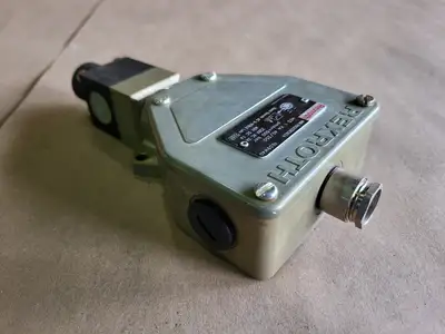 NEW REXROTH R900383624