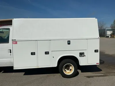 Used 2022 FORD E-350 SUPER DUTY Service & Utility Trucks Michigan US | Miedema Asset Management Group #1577419