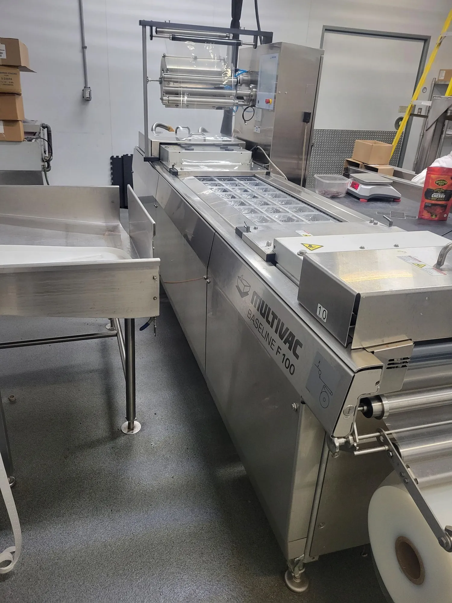 USED MULTIVAC F 100
