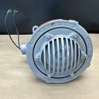 NEW Federal Signal 41x