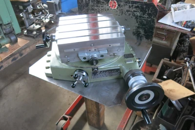 Advance 13″ x 13″ X-Y Rotary Table Model B-13