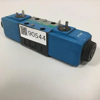 USED VICKERS DG4V3S82CVMUH560