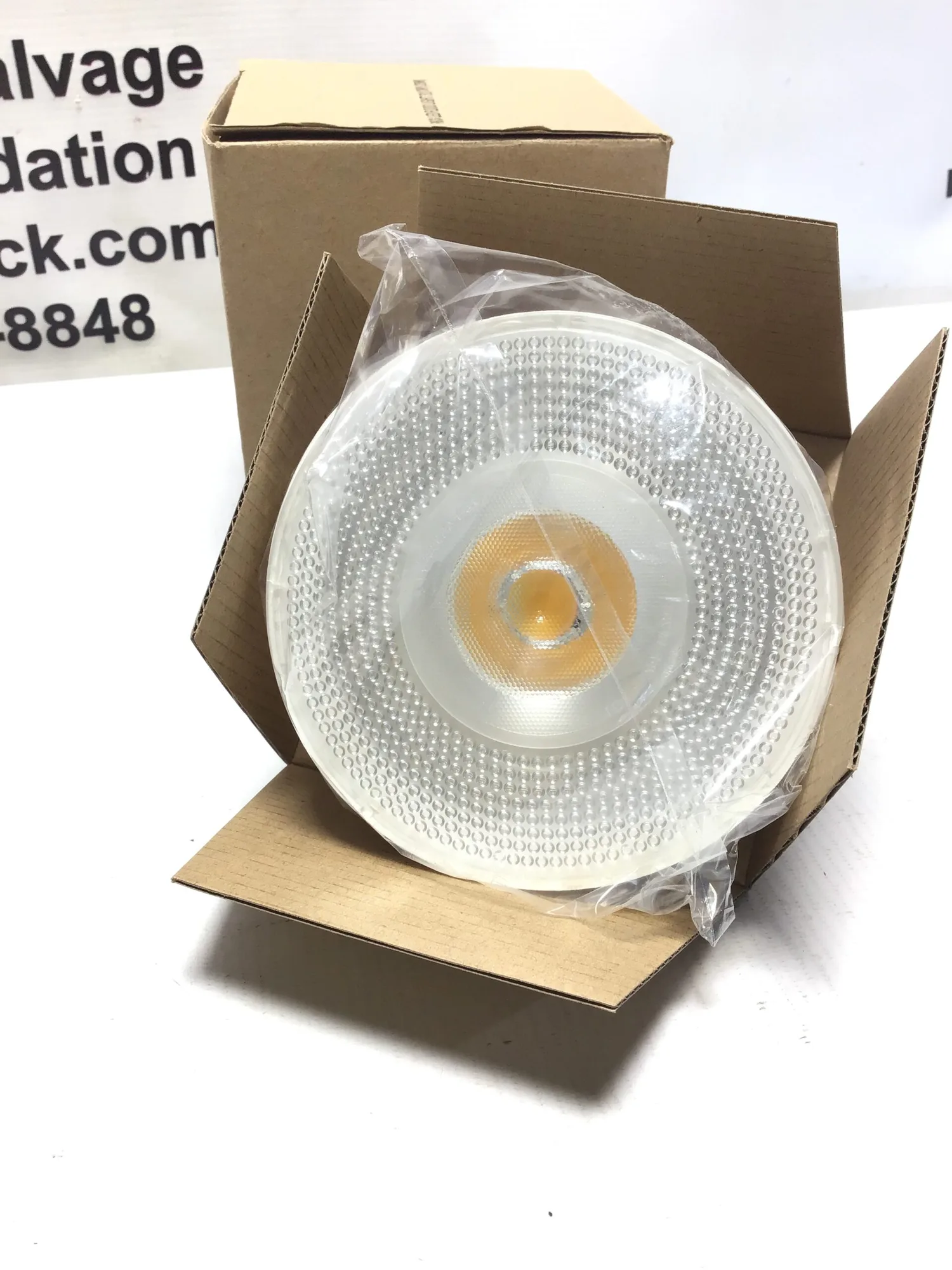 PAR 38 18watt LED Flood Light Bulb