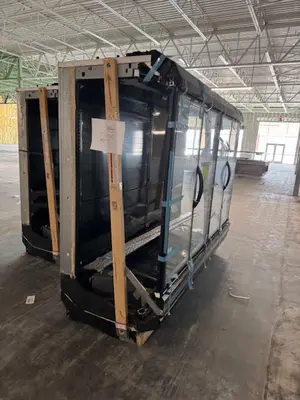 12-0003 Hussmann IDD5NL 26 Foot Insight Dairy Cooler Run