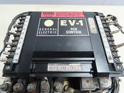 Clark NP300D-30 24 volt Electric Forklift Controller/Contactor Assembly #2394149