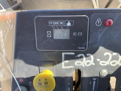 USED 2021 EXMARK TURF TRACER