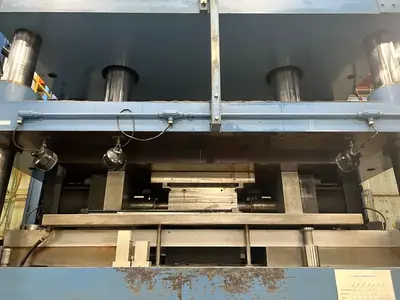 USED 2001 ACCUDYNE ACCUDYNE  PRESS