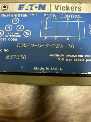 New | in-Stock VICKERS DGMFN-5-X-P2W-30 Pump & Valve Parts Ohio US | Surplus Asset Holdings #1241741