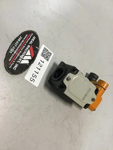 Used SIEMENS 3SE3 120-1GW-Z Relays & Switches Michigan US | Ideal Machinery #589353