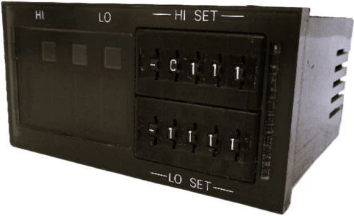 Keyence RV-41 Comparator Digital AC Power, 100 VAC [New]