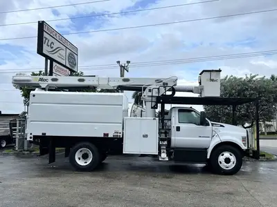 Used 2019 FORD _UNKNOWN_ Bucket (boom) trucks Florida US | TLC Truck & Equipment #1568908
