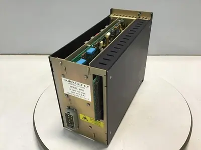 USED HUSKY 9152