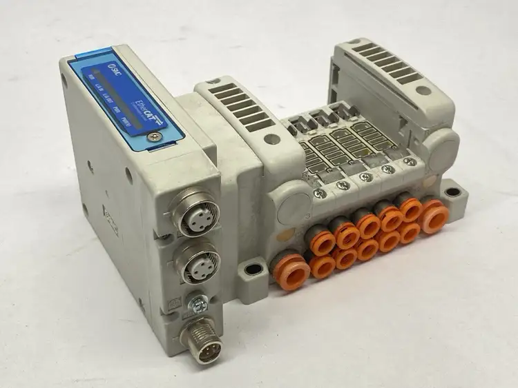 Used SMC VV5QC11-05N7SDAN-S Parts (Hydraulics and Pneumatics) | Maverick Industrial Sales #1106858
