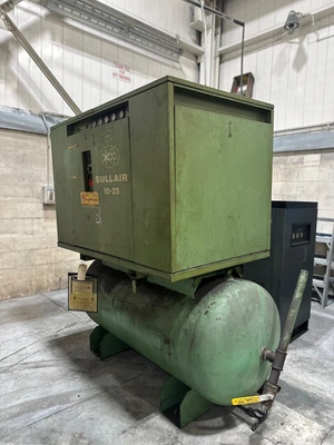 SULLAIR 10-25 Rotary Screw & Sliding Vane Air Compressors | Kempler Industries (1)