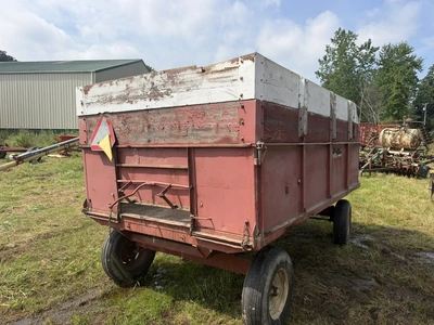 Used _UNKNOWN_ _UNKNOWN_ Gravity Wagons Michigan US | Miedema Asset Management Group #1443330